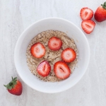 Haferflocken Whey Erdbeeren Frühstück